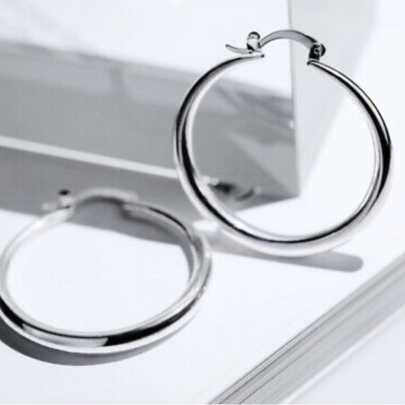 Jewelry - NEW Sterling silver hoop earrings